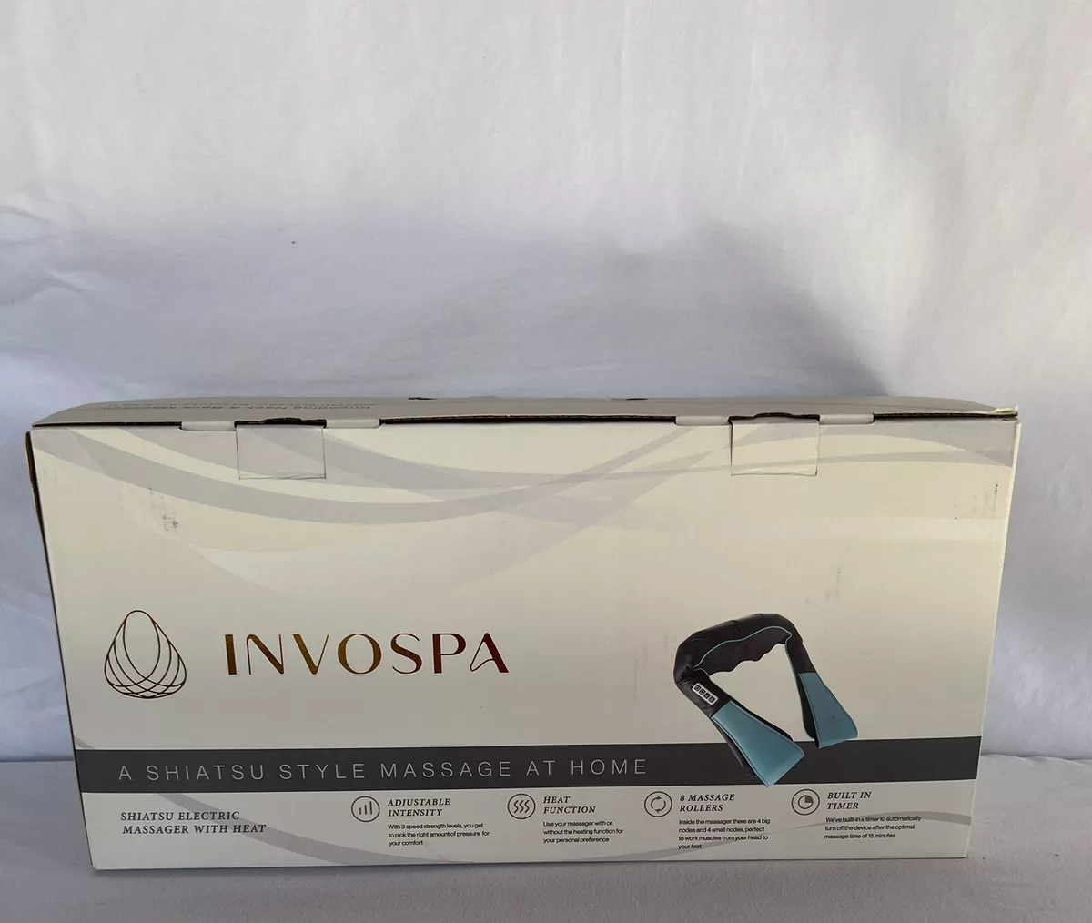 InvoSpa JC-668 Shiatsu Back shoulder and Neck Massager With Heat - Black /  Blue