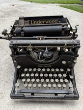 Underwood Antique Desktop Typewriter FOR RESTORATION EXPERT thumbnail