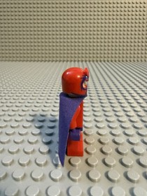 LEGO Marvel Magneto Minifigure sh0031 From Set 6866 Wolverine's Chopper Showdown