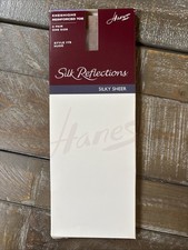 2 Pr Hanes Silk Reflections Silky Sheer Kneehighs Nude Reinforced Toe  775 New