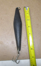 VINTAGE TUNA LURES * RARE GIMIC SURFACE JIG *VINTAGE IRON JIG **BLACK **