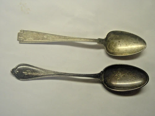 Lot 2 Sterling Spoons Gorham Etruscan Fruit & Unknown MFG Heavy Teaspoon 55 Gram