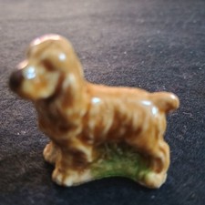 Vintage Wade Whimsies Spaniel Dog Figurine – Porcelain Miniature, 1950s Collect