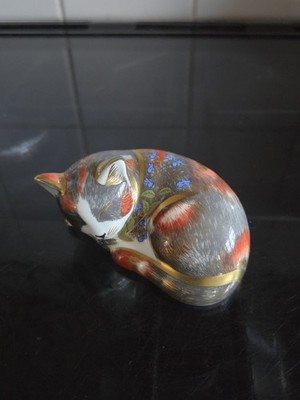 Royal Crown Derby Collectors Guild Katzenminze Kätzchen Briefbeschwerer mit Goldstopper