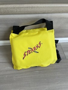 Stearns Dog Pet Life Vest Jacket Preserver Size Medium M Yellow