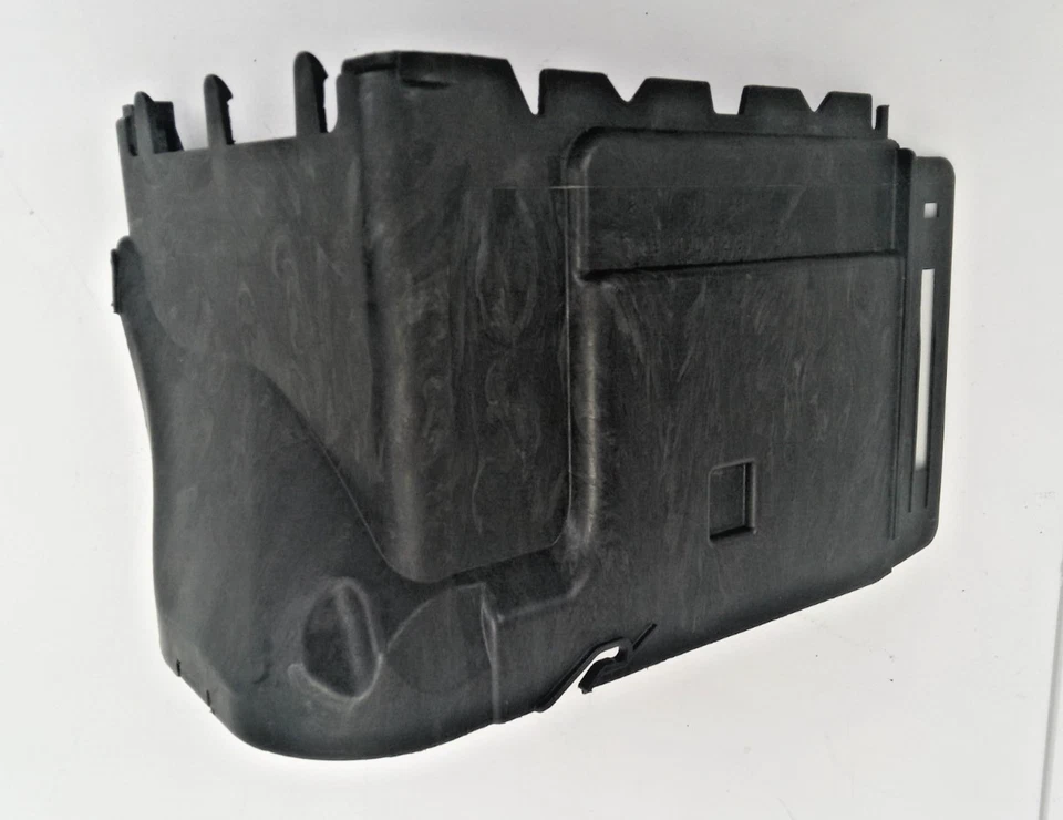 2014-2019 MERCEDES BENZ CLA250 C117 2.0L BATTERY HOUSING BOX TRAY COVER OEM - Image 2 of 3