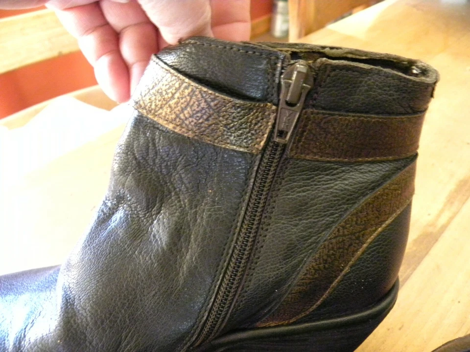 BOTINES FLY LONDON CUERO NEGRO/BRONCE TACÓN CUÑA TALLA 6 Foto 3 de 4