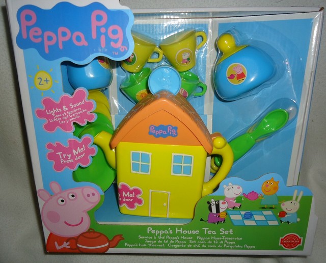 peppa pig house tea set