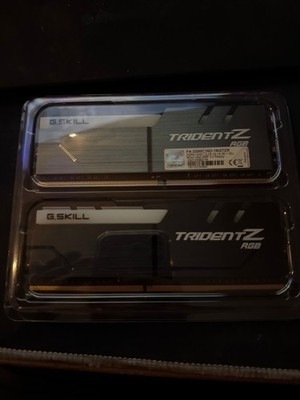 G.SKILL Trident Z RGB DDR4 16GB 3200