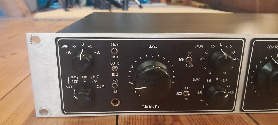 Preamp Compressor Universal Audio LA 610 mk1 -Tube Mic Preamp and Optical Compressor ...