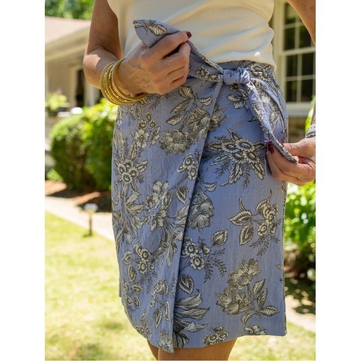 Ann Taylor Faux Wrap Skirt 4 Periwinkle Blue Floral Tie Waist Mini Skirt
