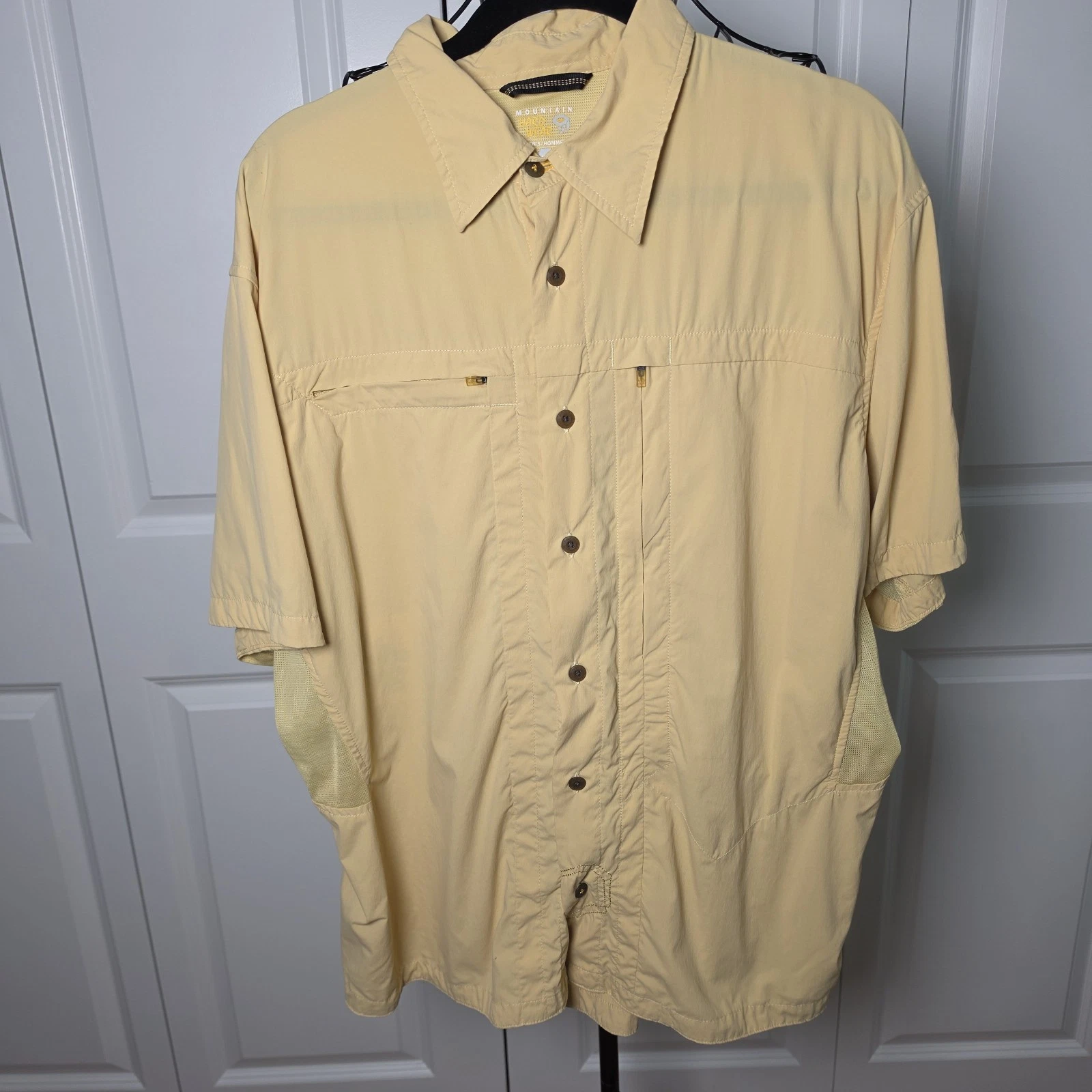Mountain Hardwear Men’s L Canyon Hiking Shirt Short Sleeve Yellow Vented Mesh
