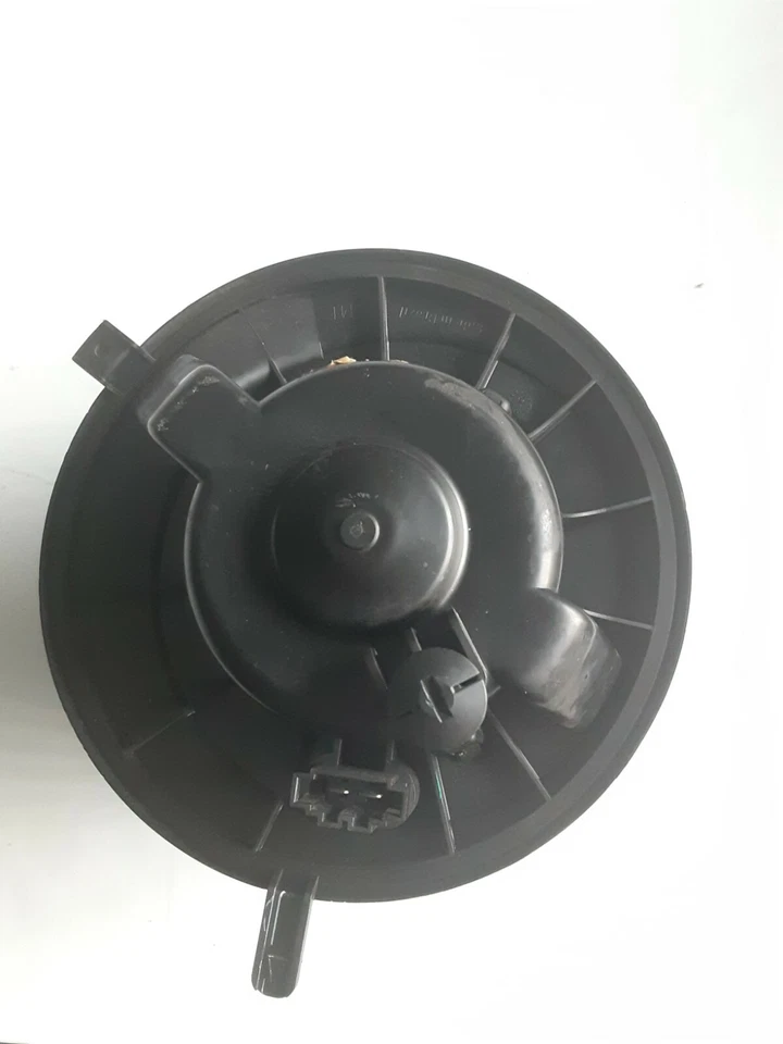 VOLKSWAGEN JETTA 2005-2010 AIRE ACONDICIONADO CALENTADOR SOPLADOR MOTOR VENTILADOR CONJUNTO FABRICANTE ORIGINAL* Foto 2 de 4