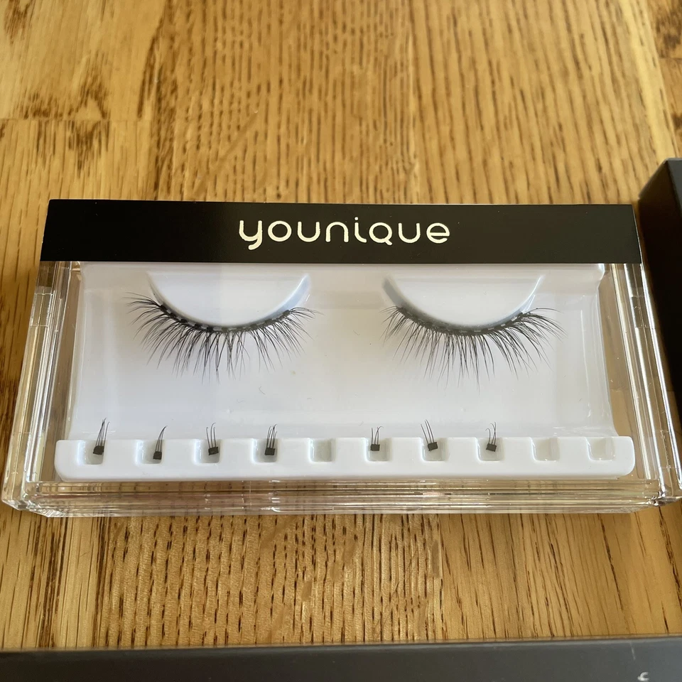 Younique Magnetic Lashes Inspiring Black Eyeliner Applicator Tool Bundle NEW - Image 2 of 4