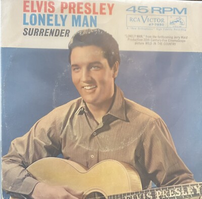 ELVIS PRESLEY ''SURRENDER'' 1960''S 45 RPM  RCA B/w Lonely Man 1961 Release