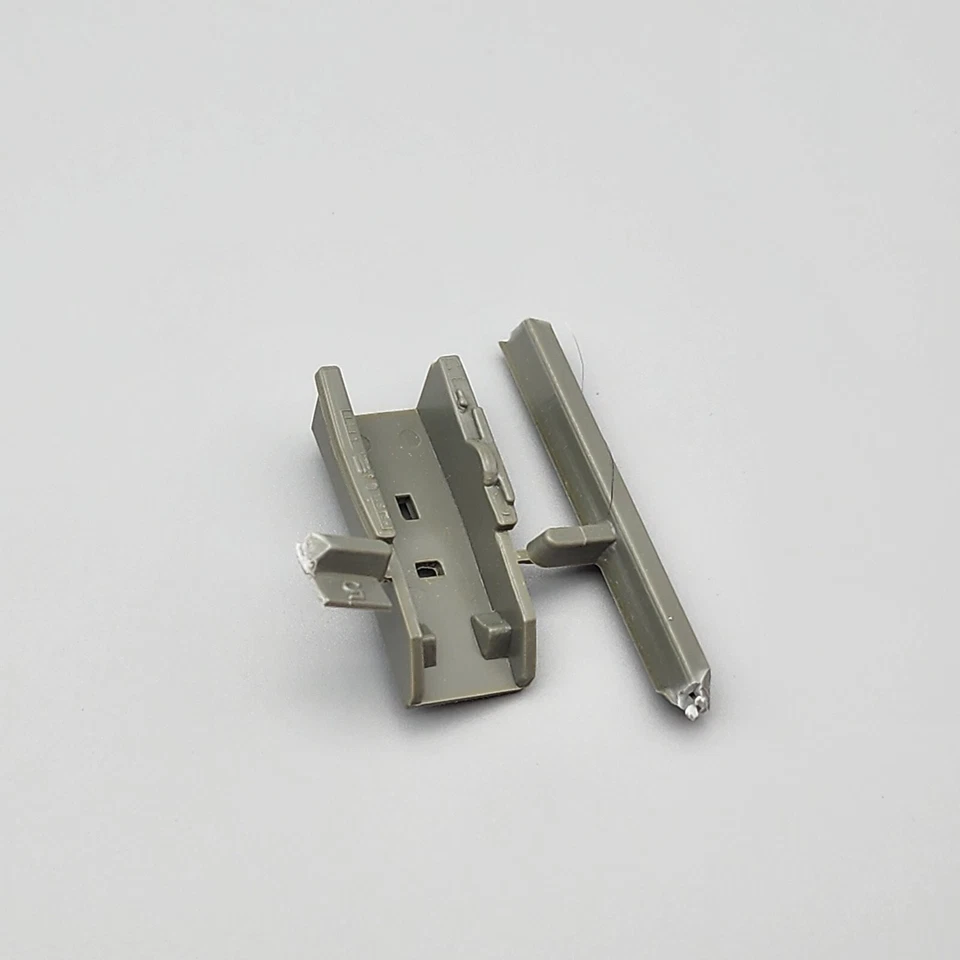 MPC 1/48 Sea Harrier FRS.1 Parts Piece #5 - Image 2 of 4