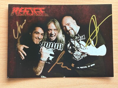 Refuge Autogrammkarte original signiert #S927