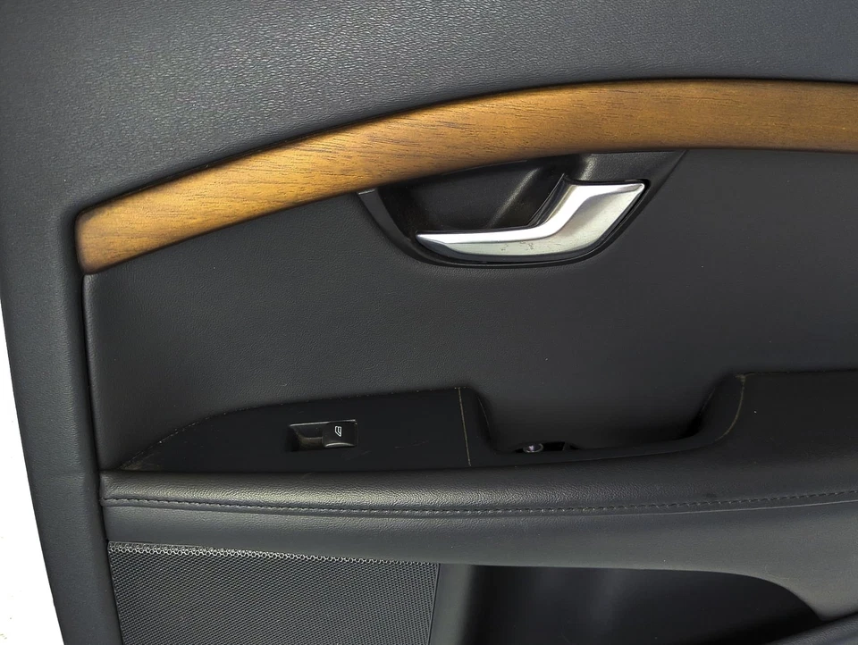 Volvo S80 2006 sedán pasajero trasero interior puerta panel moldura 30649476 Foto 4 de 4