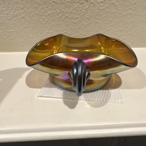 STEUBEN SIGNED 287 GOLD AURENE SCALLOPED TRI-CORNER 5 1/2" BON BON - Picture 3 of 11