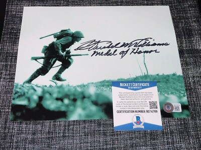HERSHEL WILLIAMS SIGNED AUTO 8X10 PHOTO MEDAL OF HONOR IWO JIMA BECKETT BAS COA