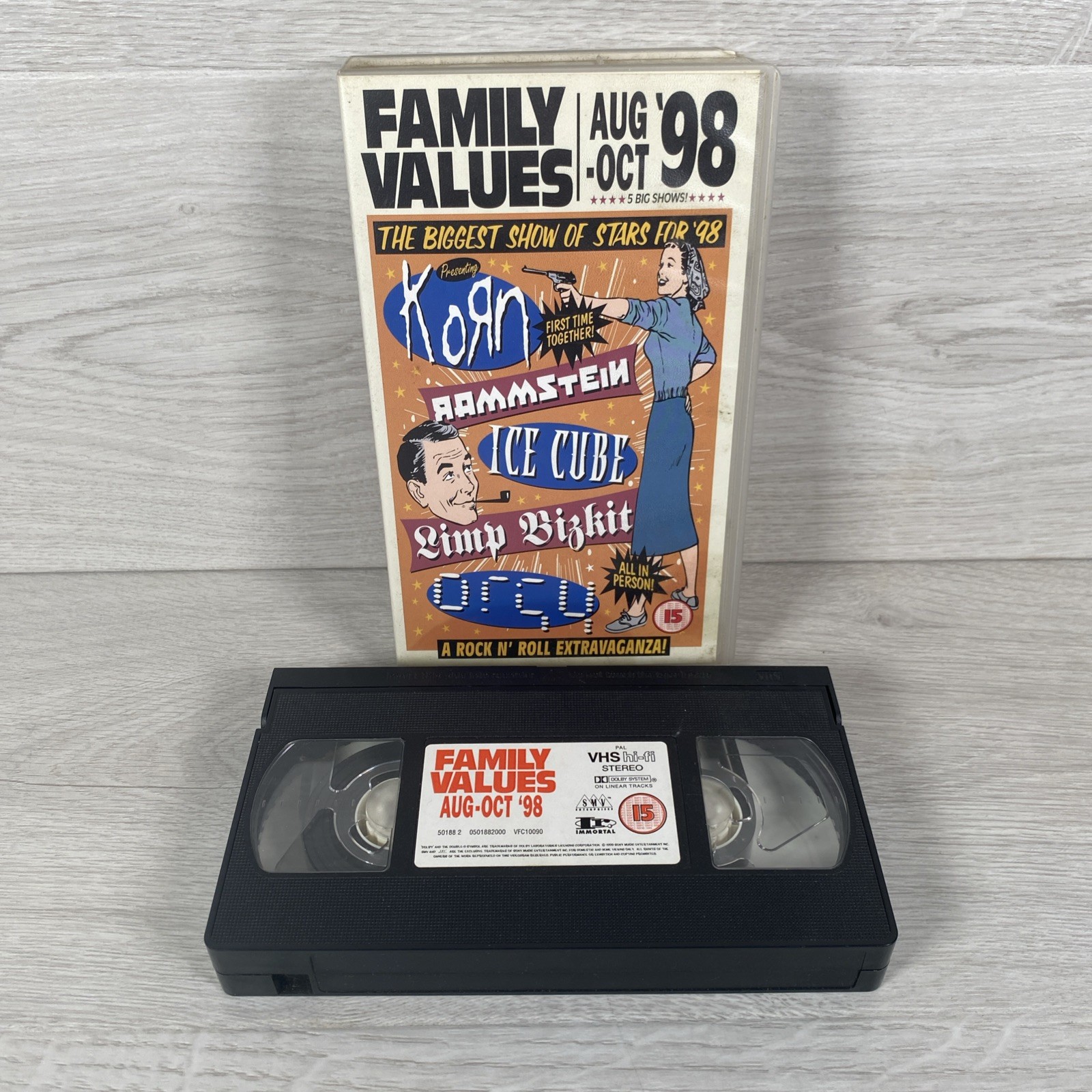Family Values Tour August-October 98 Korn, Rammstein Ice Cube Music VHS 1999 T&W