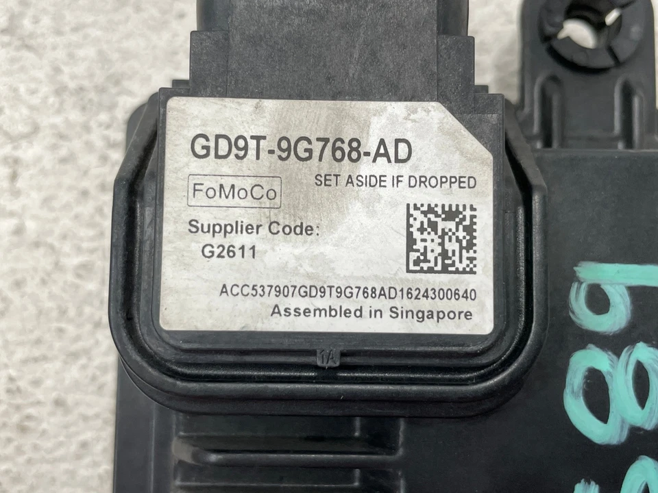 2017-2020 Lincoln Continental Adaptvie Cruise Control Radar Module 1589 OEM - Image 2 of 4