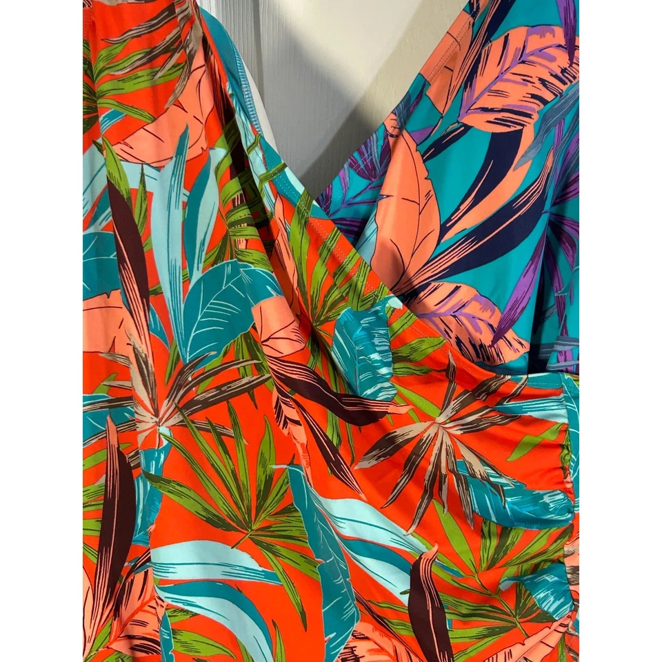 Jantzen Women's Tropical Leaf Print One Piece Swimsuit Size 20W NEW with tags - Image 4 of 4