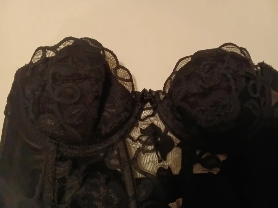 Corsé de encaje negro vintage Valmont Bustier para mujer 34A sujetador con aros deshuesado, Union  Foto 3 de 4
