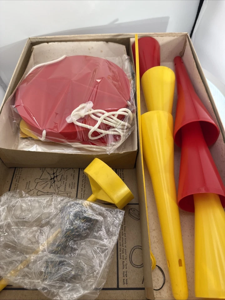 COMPLETE - SWIVEL Game 1970s Body Action Party; Milton Bradley; Activity Game - Image 2 of 4