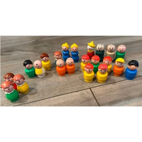 Vintage Fisher-Price LIttle People Lot 22 Men Women Kids Clown Plastic Figures