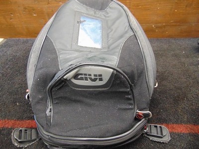 GIVI TANKRUCKSACK X-STREAM ALLE REISSVERSCHLÜSSE FUNKTIONIEREN WURDE GUT GEBRAUCHT