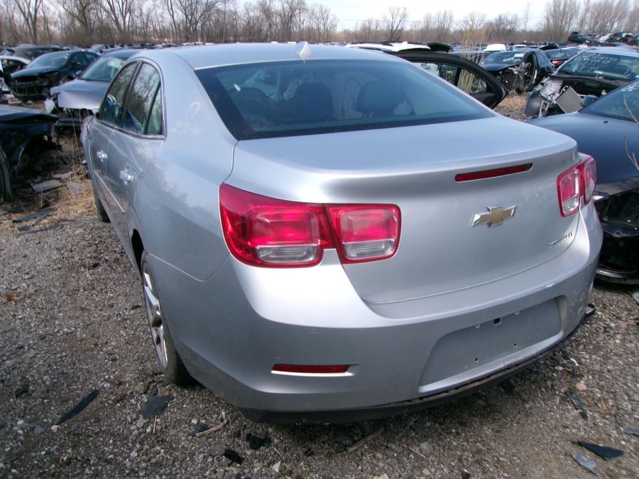 Driver Front Door With Center Moulding Pkg Adhesive Fits 13-14 MALIBU 1579100