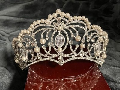 Antique Vintage inspired Pearl and diamond Tiara replica | eBay display picture 2