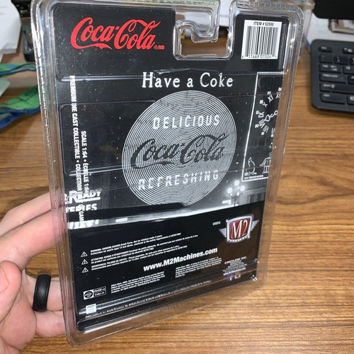 M2 Machines Coca Cola 1949 Mercury Coupe Limited Edition 750 PCS chase - 第 9/11 張圖片