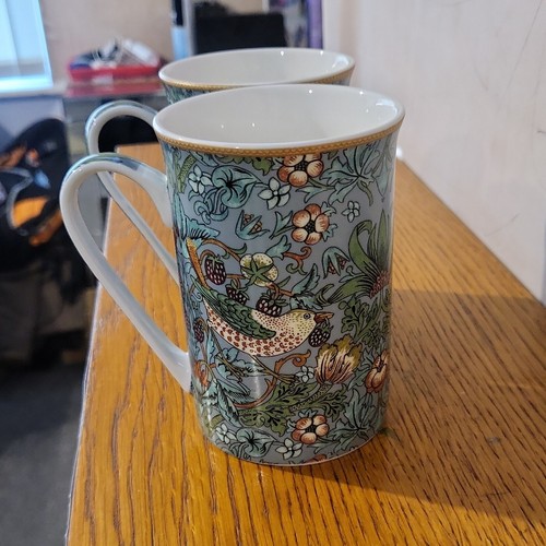 Leonardo Collection Fine China 2 Mugs The Strawberry Thief - Picture 11 of 11