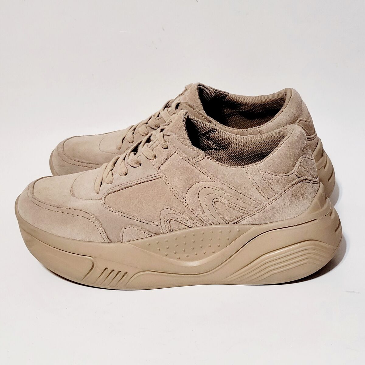 Zara Chunky Y2K Platform Beige Suede Athletic LaceUp Zara Chunky Y2K Platform Beige Suede Athletic LaceUp