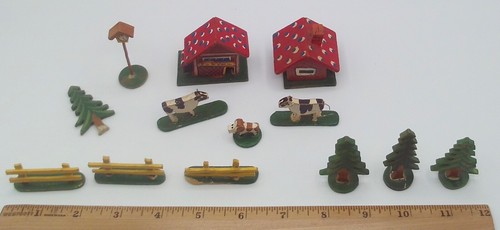 Costruzioni fattoria legno miniatura vintage alberi animali recinzioni 13 pezzi Giappone - Foto 2 di 12