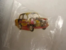 Hard Rock Cafe pin Berlin Trabbi Car