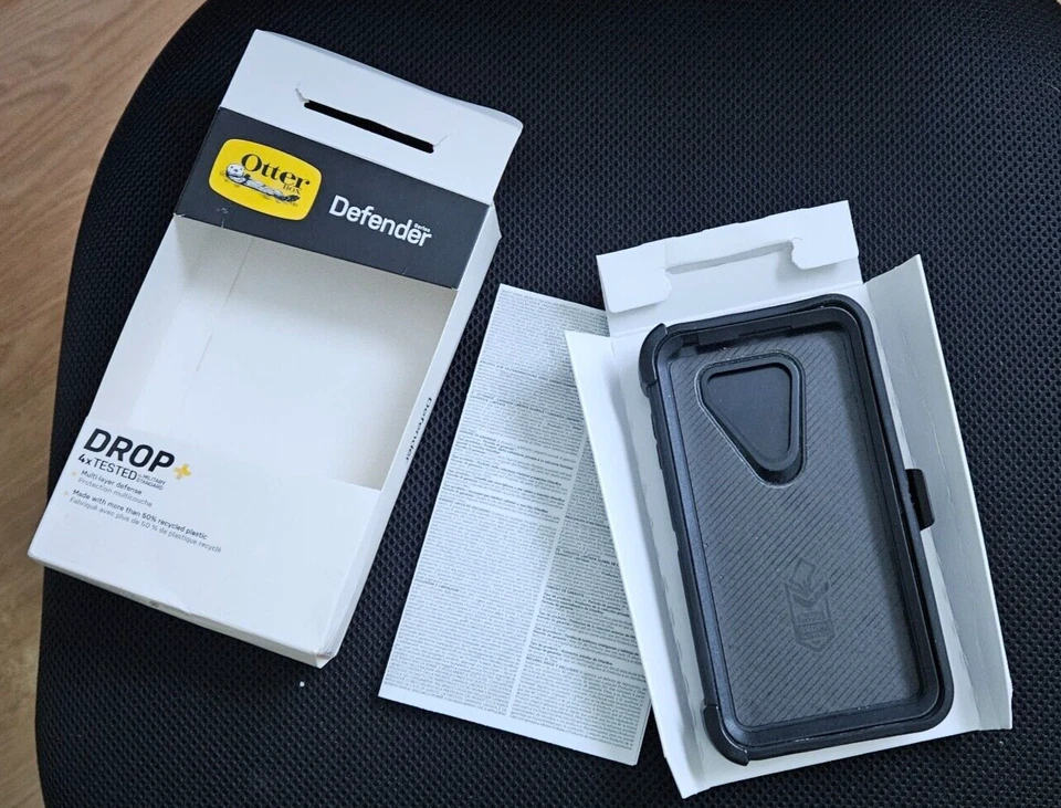 Otter Box Defender Series Edición Sin Pantalla para LG V30 ThinQ (Negro) Foto 3 de 3