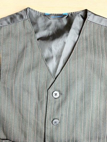 Unbranded Boy’s Button Front Formal Wedding Party Vest Size: 6 - Picture 3 of 5