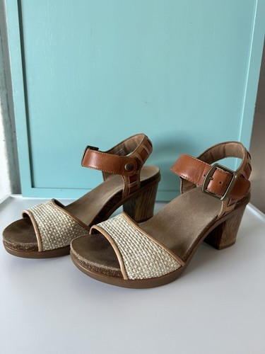 Dansko Mujer Talla 37/7 Marrón Rafia Hebilla Sandalias - Imagen 6 de 9