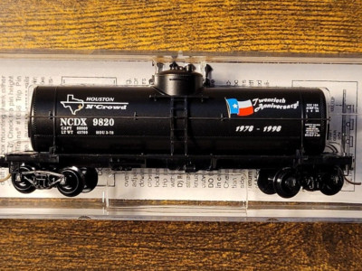 N Scale Micro Trains Special Run Houston N' Crowd 20th Anniversary Brand New