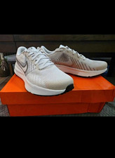 Nike Run Defy Women s Running Sneakers