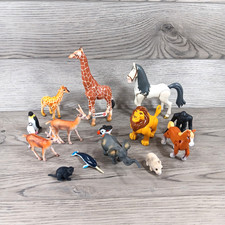 Vintage Zoo or Safari Animals Various Sizes Plastic Animal Figures Lot of 14