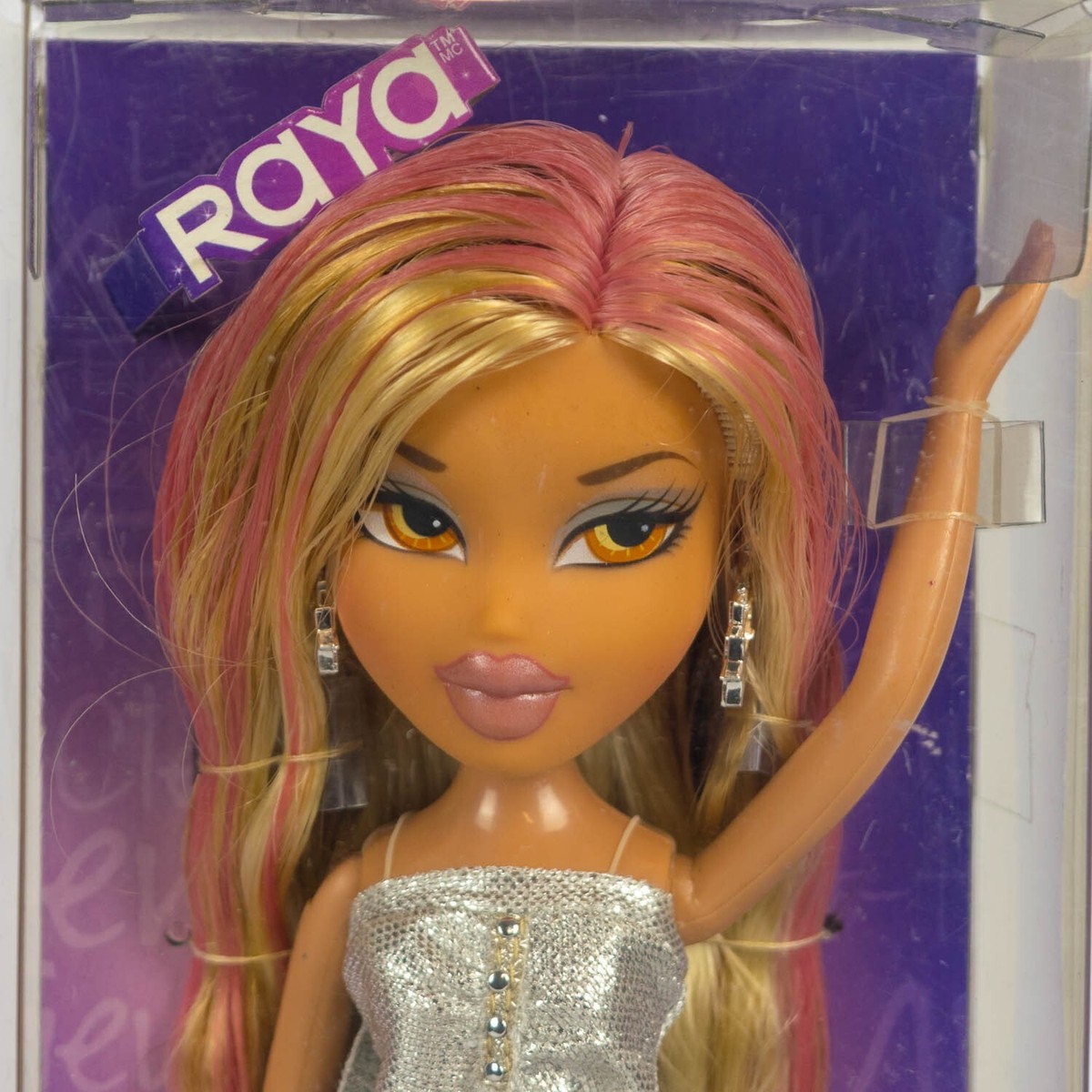 BNIB MGA Bratz doll RARE Magic Hair Raya