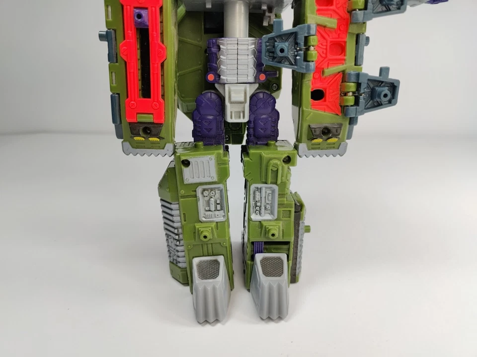 Transformers Evolution Armada Megatron Hasbro Leader Class Action Figure 2002 - Image 3 of 4