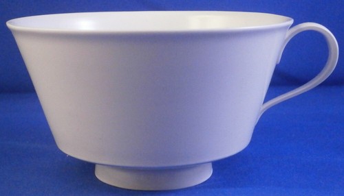 KPM Berlin Porcelain Arcadia Tea Cup & Saucer Porzellan Tasse German Arkadia #4 - Picture 9 of 13