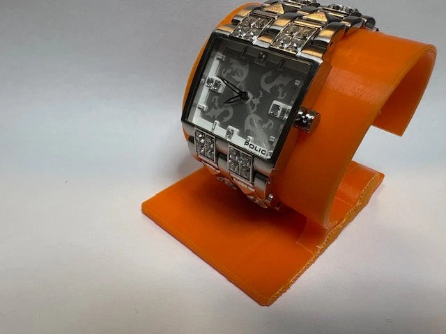 Police square quartz stainless steel watch, silver dial with  dragon  design - Image 3 of 4