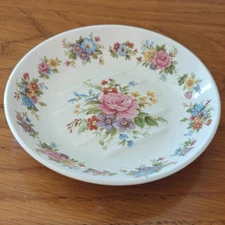 VINTAGE FLORAL SOAP DISH BONE CHINA MADE N ENGLAND CLARE ROSE FORGET ME NOT BATH