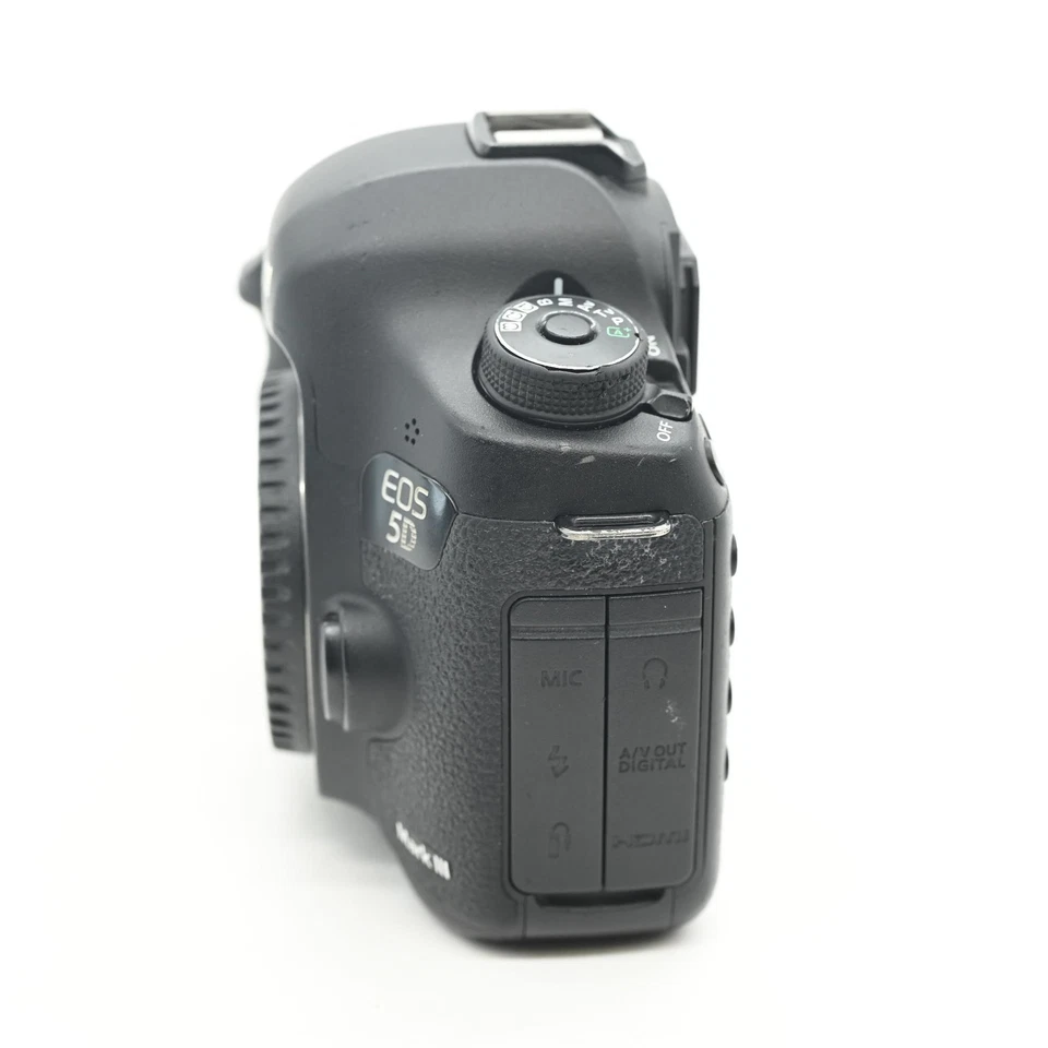 Корпус цифровой зеркальной камеры Canon EOS 5D Mark III 22,3 Мп #079 - Изображение 4 из 4